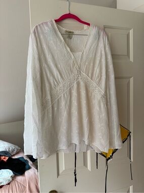TravelSmith White Lace-Detail V-Neck Tunic